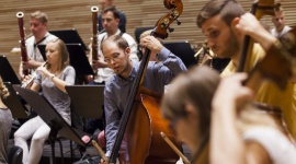 Jesteśmy szczęściarzami, bo tworzymy Santander Orchestra LIFESTYLE, Muzyka - Pierwsze spotkanie Santander Orchestra, które Europejskim Centrum Muzyki Krzysztofa Pendereckiego, było nie tylko wstępem do intensywnych warsztatów orkiestrowych i trasy koncertowej, lecz także okazją do dyskusji na temat jakości kształcenia muzycznego w Polsce.